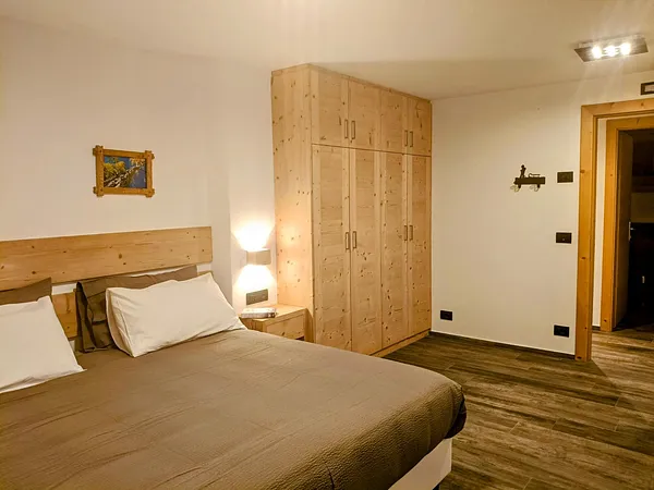 J D 1 Apartment