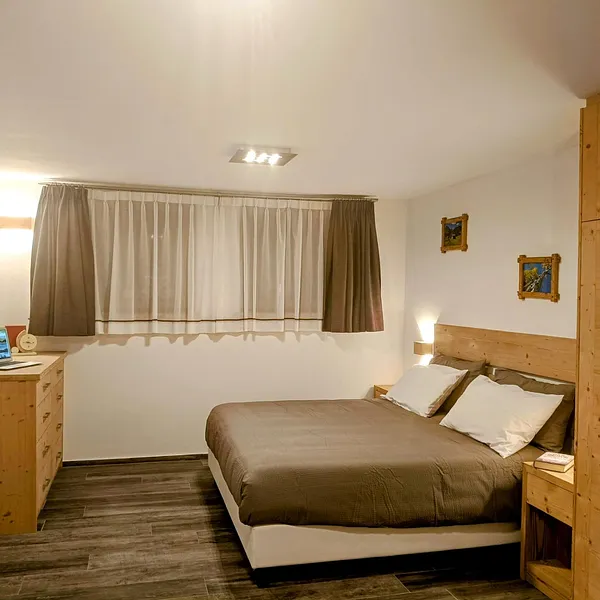 J D 1 Apartment-4