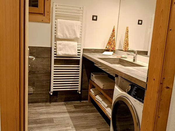 J D 1 Apartment