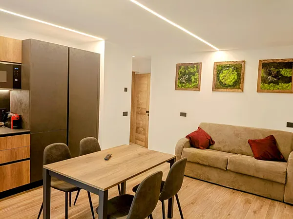 J D 4 Apartment