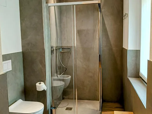 J D 3 Apartment