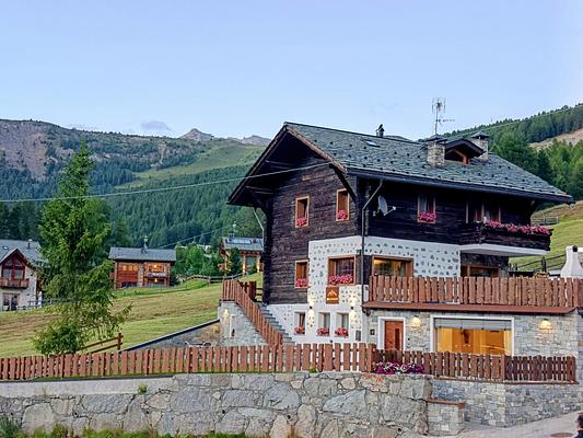 J D Apartments