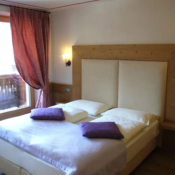 Cristallo Apartments