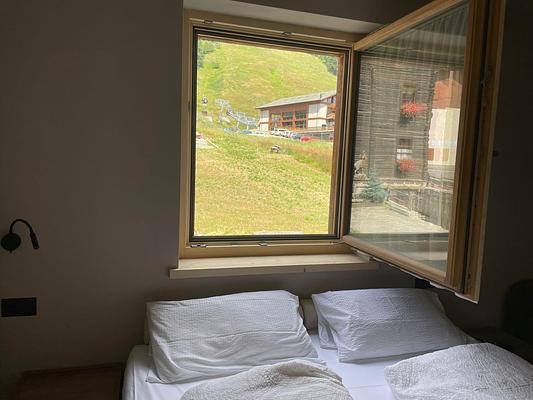 Mountain Lodge 13