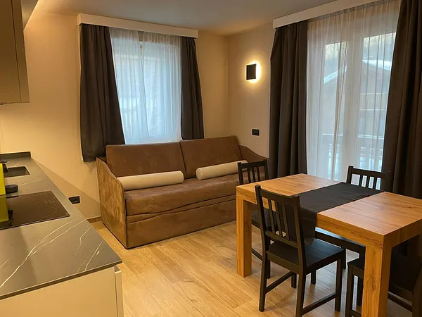 Mountain Lodge 14