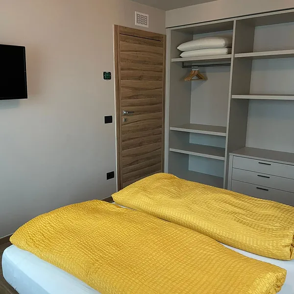 Mountain Lodge 14-4