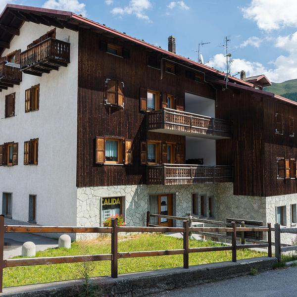 Apartment for 4 or 5 people in Via Ostaria