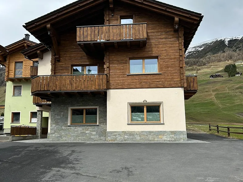 Pra Chalet-0
