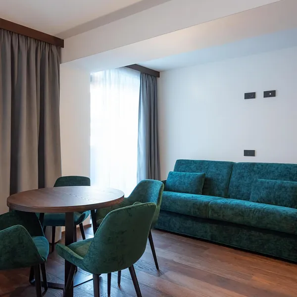 Manu Apartments